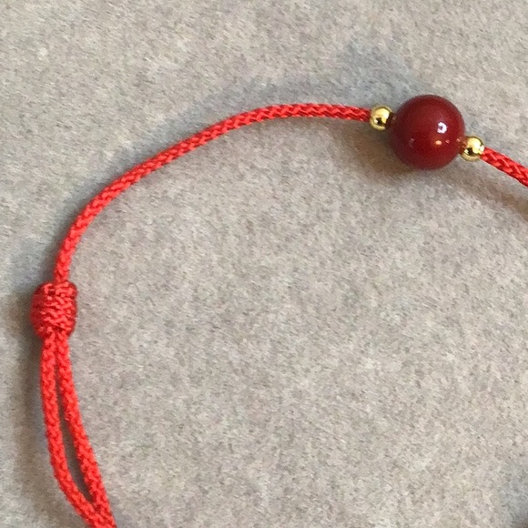 Red String Lucky Bracelet Cinnabar - Picture 4 of 4